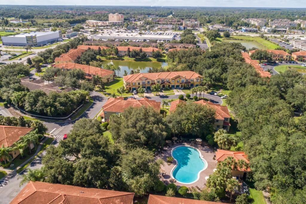 Pool, Disney, Fast Wi-Fi - World Class 3-Bed Home Kissimmee Buitenkant foto